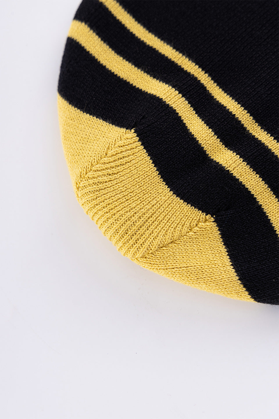 Wave Logo Boader Beanie