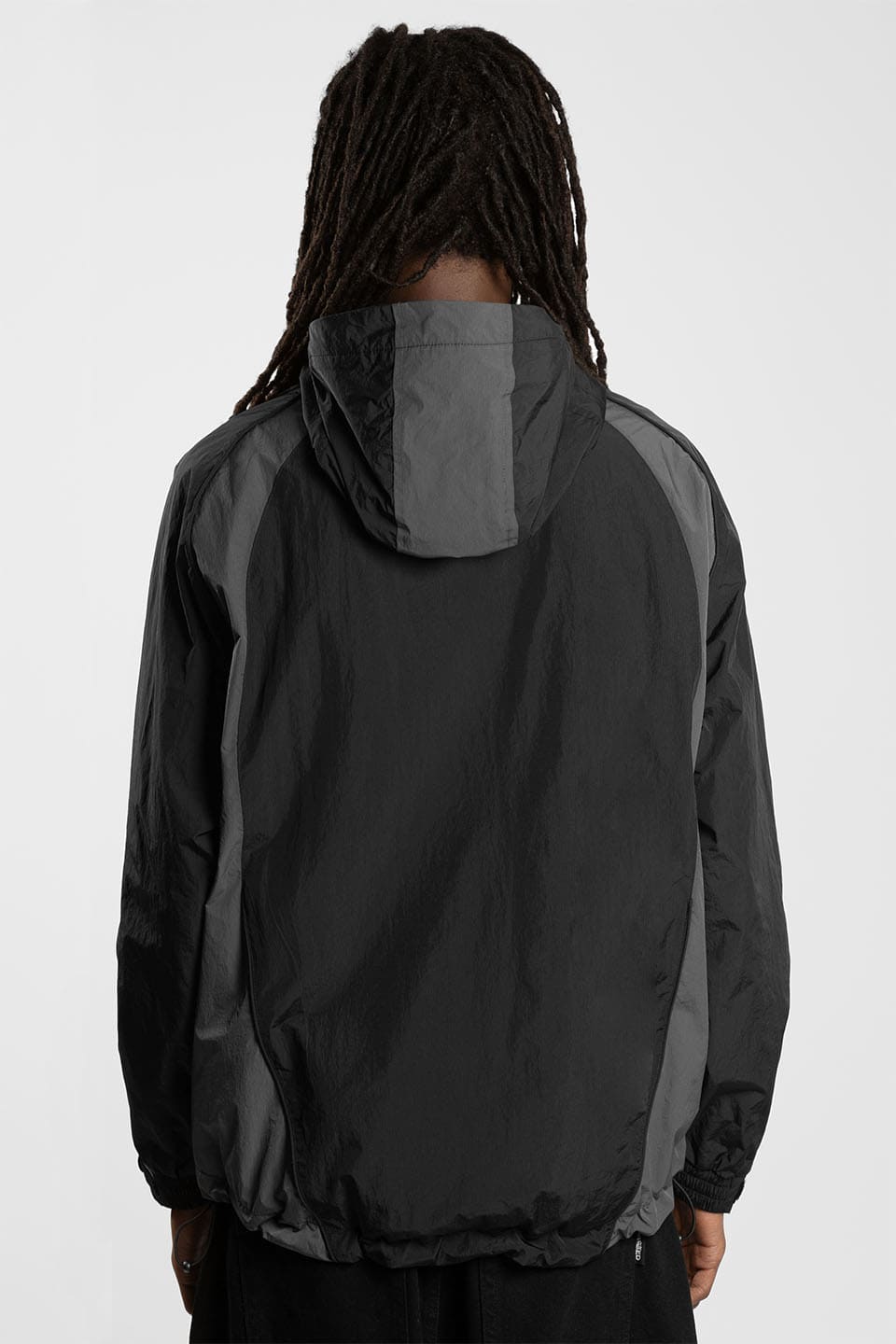 Arena Windbreaker