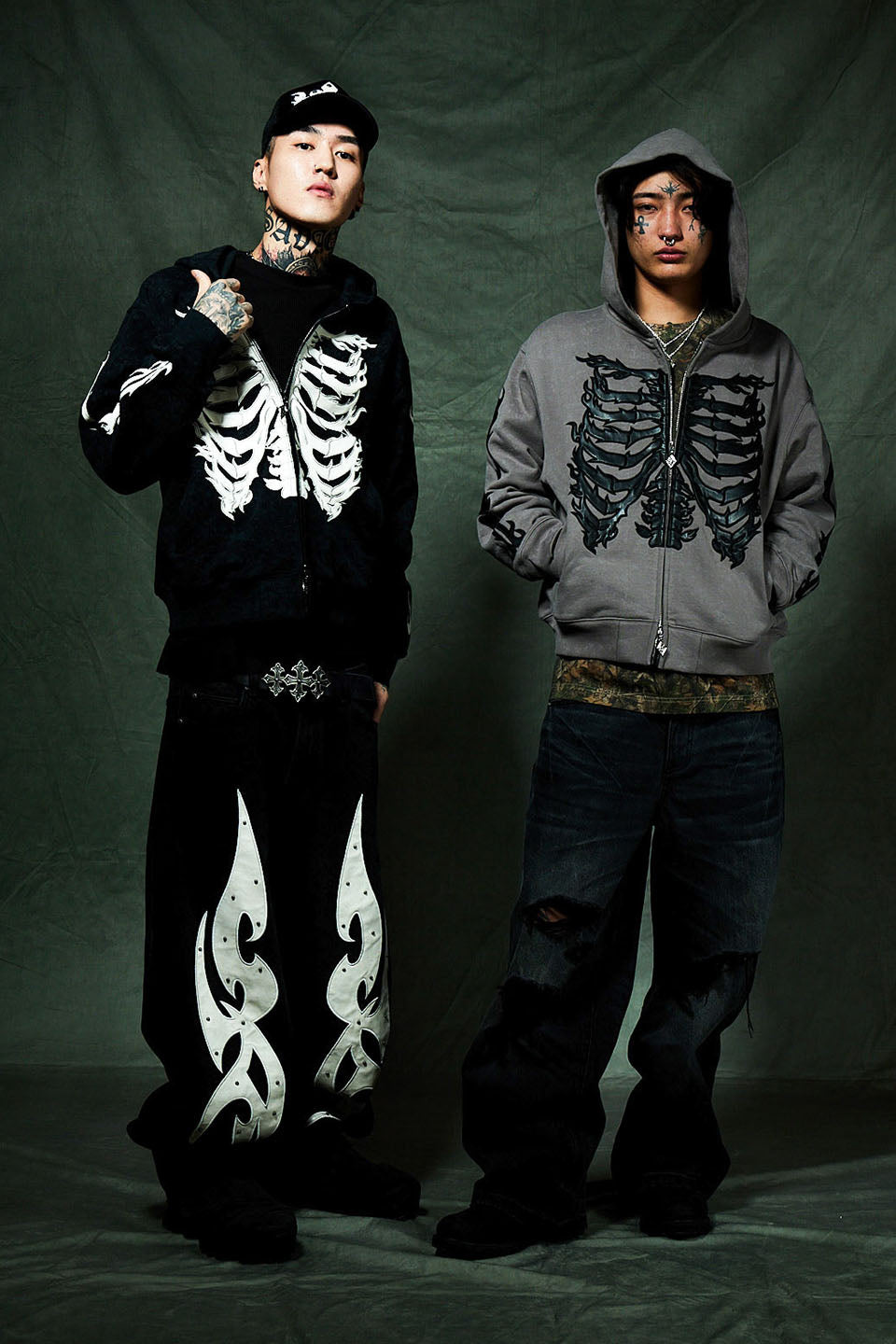 【一部予約販売】Fire Bones Leather Patch Zip Hoodie
