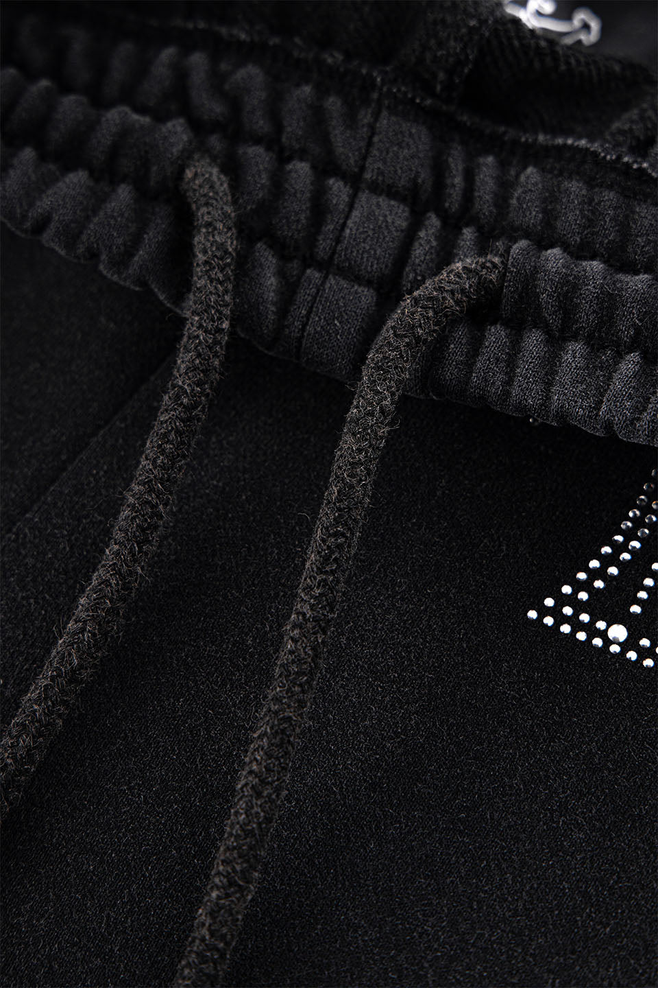 Outline Cross Rhinestone Baggy Sweat Shorts