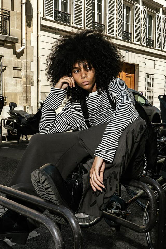 Riven Fitted Long-Sleeve Tee