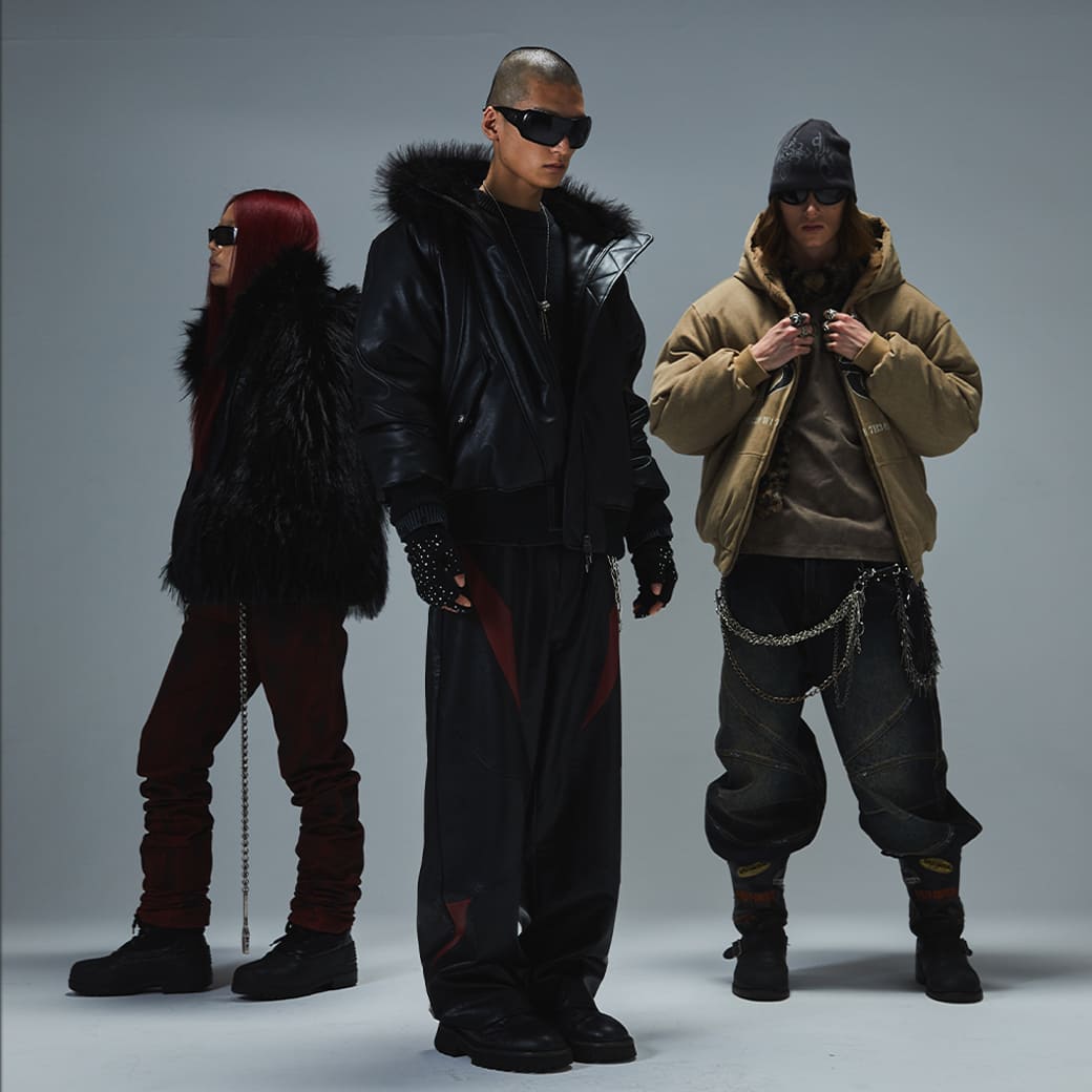 supplierサプライヤー1回だけ着用超美品希少デザイン！ SUPPLIER | サプライヤー