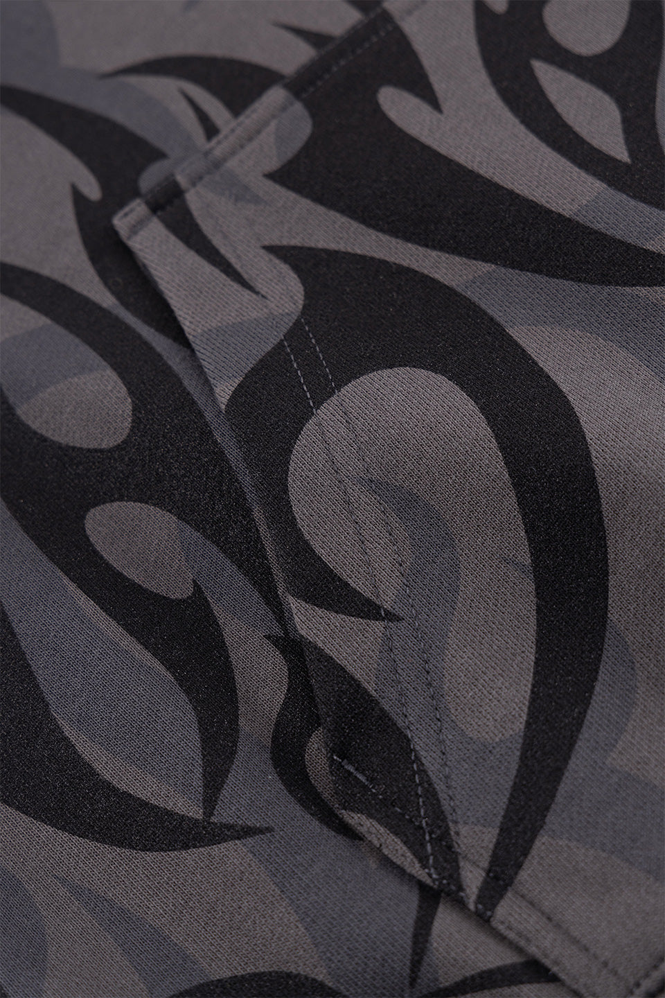 Tribal Camo Zip Hoodie｜SUPPLIER｜フーディー
