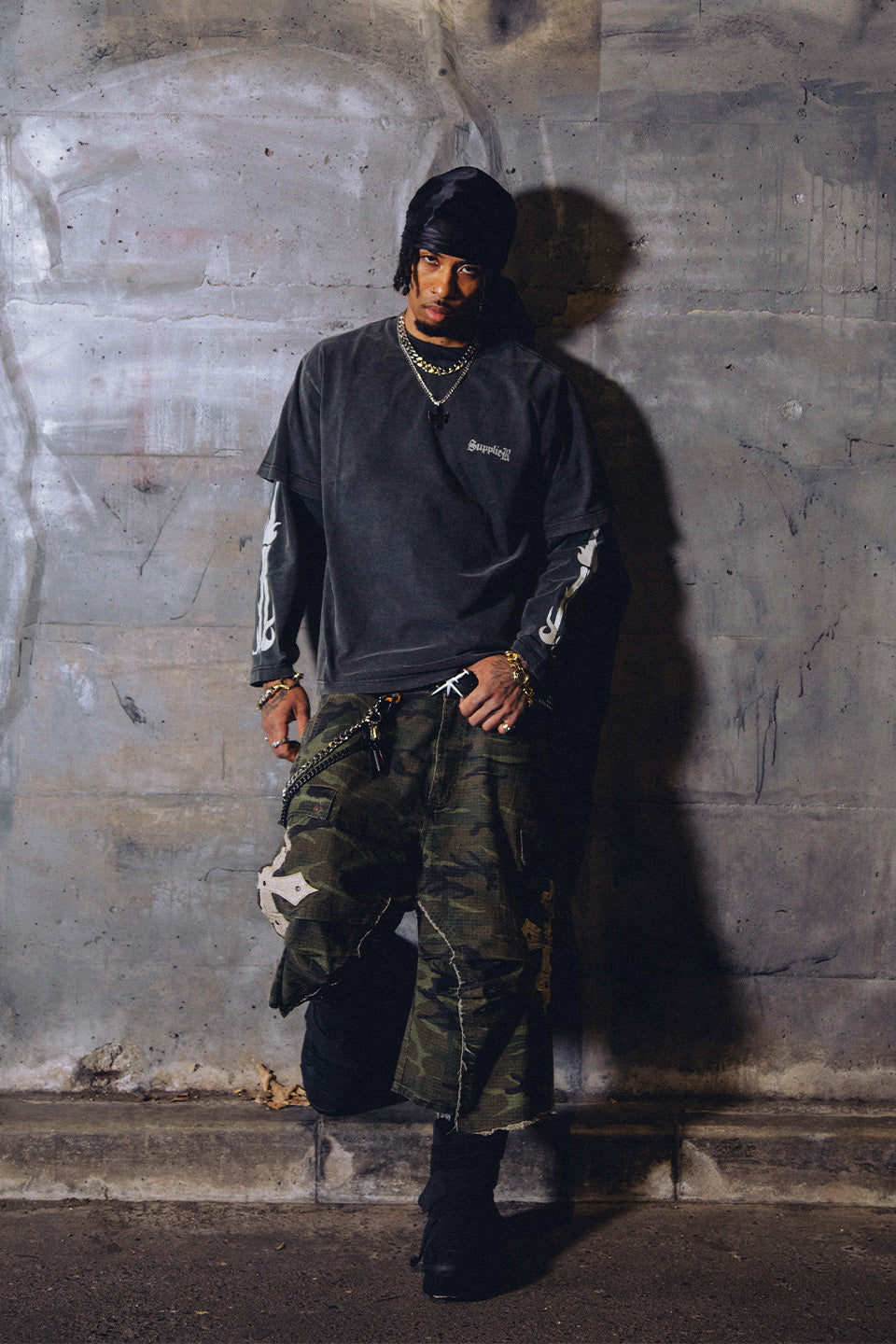 Vintage Wash Melt Cross Rhinestone Tee