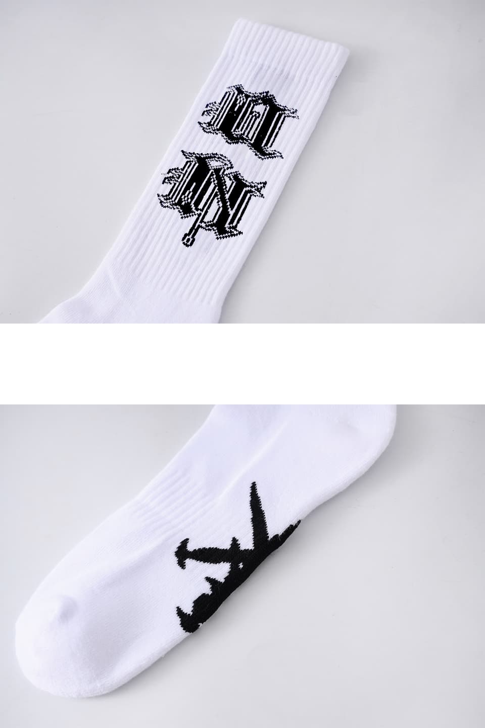 Gothic "U&N" Knit Socks