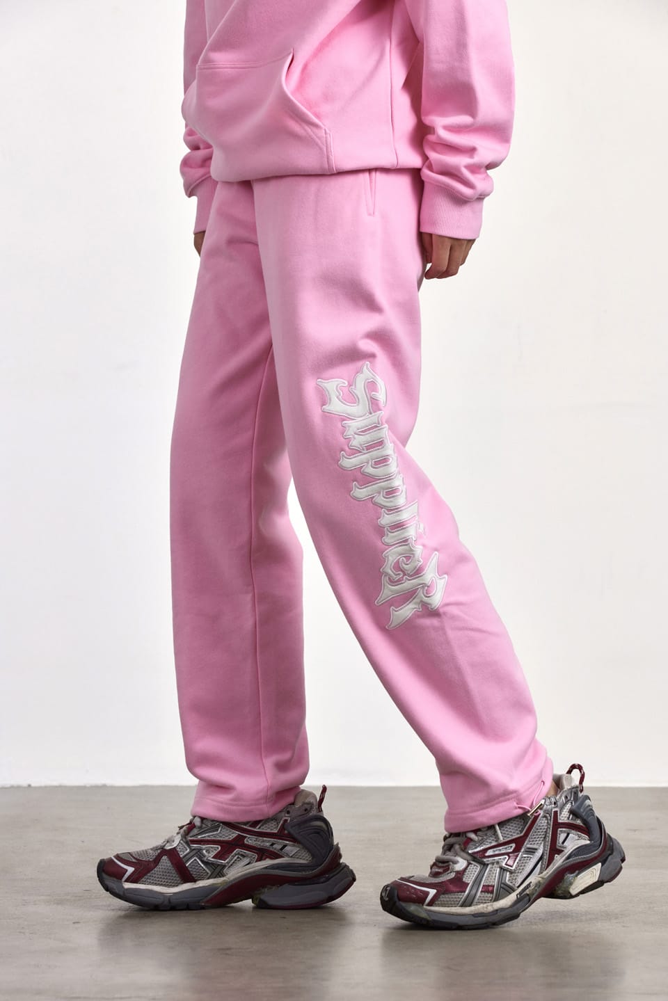 パンツ｜SUPPLIER (サプライヤー)｜Iron Logo Sweat Pants｜公式通販 