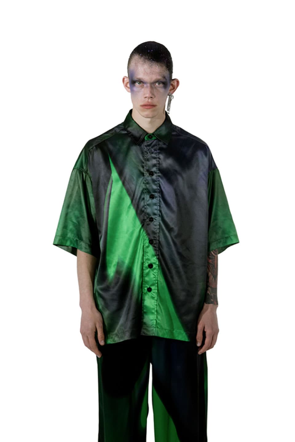 Green Line Print Shirt