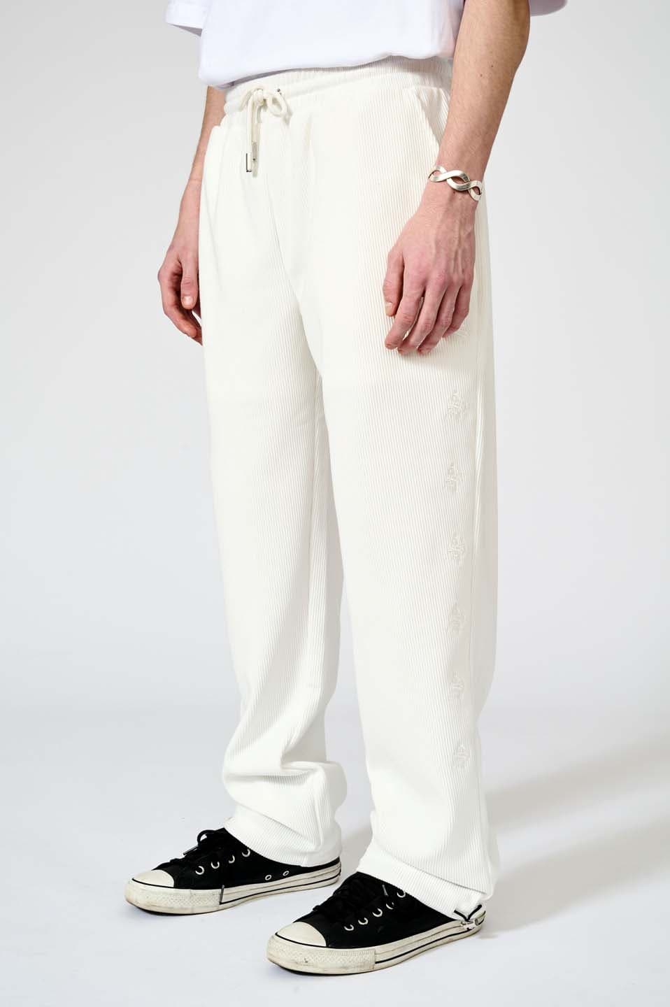 Pleats Wide Jogger